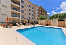 Courtyard Laredo