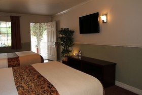 Family Garden Inn