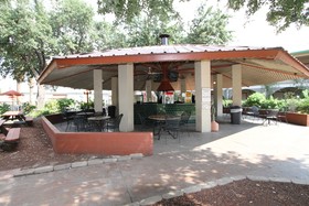 Family Garden Inn