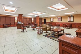 Holiday Inn Express Hotel & Suites Laredo - Event Center Area