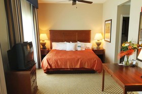 Homewood Suites by Hilton Laredo at Mall del Norte