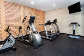 La Quinta Inn & Suites by Wyndham Laredo Airport