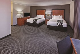 La Quinta Inn by Wyndham Laredo I-35