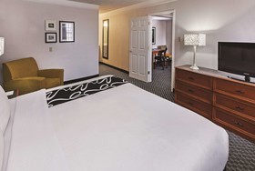 La Quinta Inn by Wyndham Laredo I-35