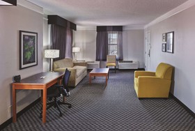 La Quinta Inn by Wyndham Laredo I-35