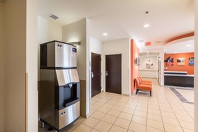 Motel 6 Laredo Airport
