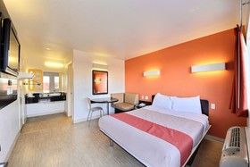 Motel 6 Laredo South