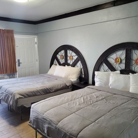 Motel 9