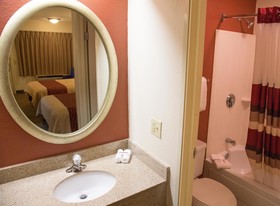 Red Roof Inn Laredo