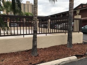 Sky Palace Inn & Suites By Jasper Laredo
