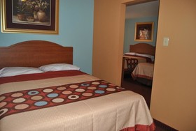 Sky Palace Inn & Suites By Jasper Laredo