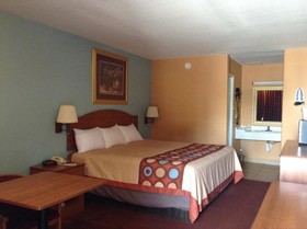 Sky Palace Inn & Suites By Jasper Laredo
