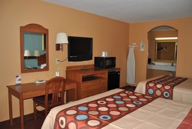 Sky Palace Inn & Suites By Jasper Laredo