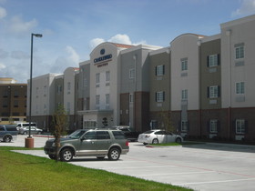Candlewood Suites League City