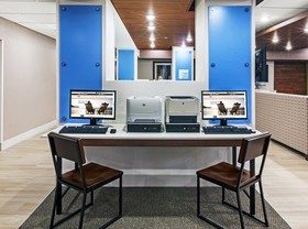 Holiday Inn Express & Suites Dallas Lewisville