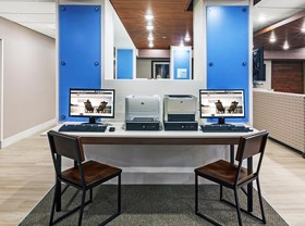Holiday Inn Express & Suites Dallas Lewisville