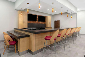La Quinta by Wyndham Dallas Lewisville