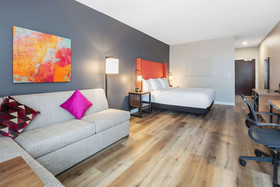 La Quinta by Wyndham Dallas Lewisville