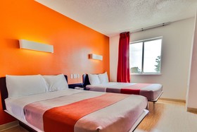 Motel 6 Dallas Lewisville