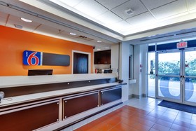 Motel 6 Dallas Lewisville