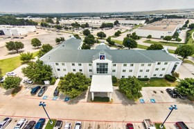 Motel 6 Dallas Lewisville