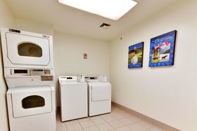 Motel 6 Dallas Lewisville