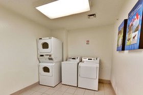Motel 6 Dallas Lewisville