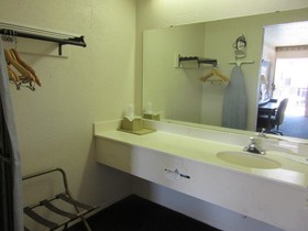 Red Roof Inn Lewisville