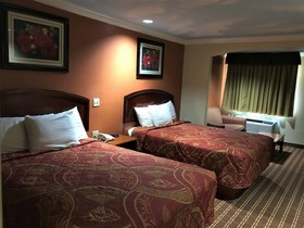 Luxury Inn & Suites Liberty