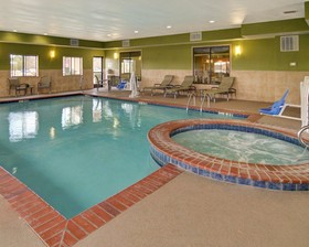 Comfort Suites Lindale - Tyler North
