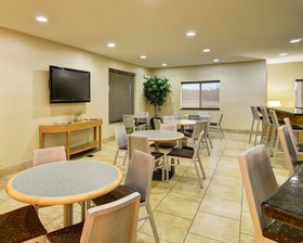 Comfort Suites Lindale - Tyler North