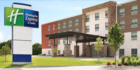 Holiday Inn Express & Suites Lindale