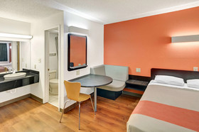 Motel 6 Lindale Tx