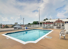 Motel 6 Lindale Tx