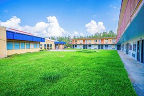 Economy Inn Livingston