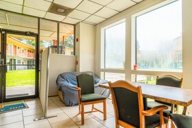 Economy Inn Livingston