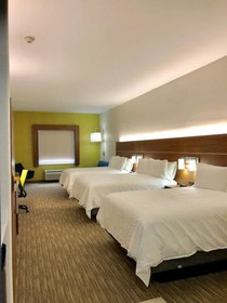 Holiday Inn Express & Suites Longview South I-20