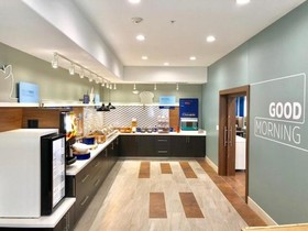 Holiday Inn Express & Suites Longview South I-20