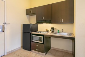 Spark by Hilton Longview