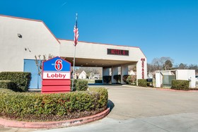 Motel 6 Longview - North