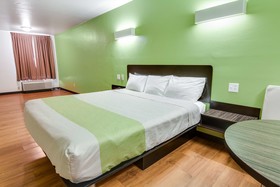 Motel 6 Longview - North