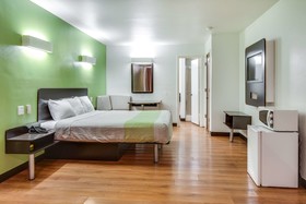 Motel 6 Longview - North