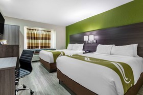 Quality Inn & Suites Longview I-20