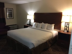 Ashmore Inn and Suites