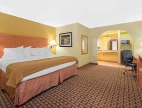 Days Inn by Wyndham Lubbock South