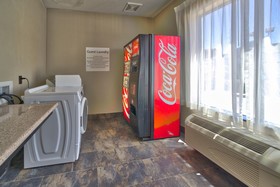 Holiday Inn Express & Suites South
