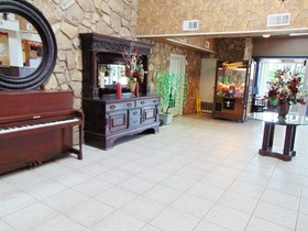 Koko Inn