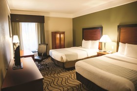 La Quinta Inn And Suites by Wyndham Lubbock North