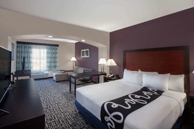 La Quinta Inn And Suites by Wyndham Lubbock North