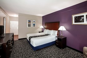La Quinta Inn And Suites by Wyndham Lubbock North
